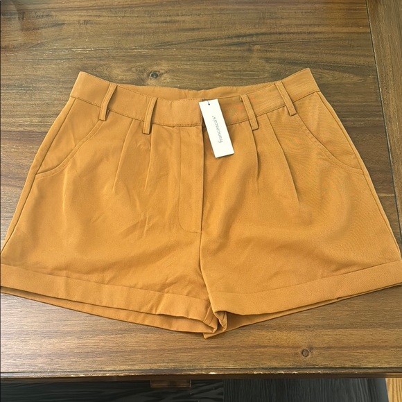 Francesca's Collections Pants - Francesca's Collections‎ High Waist Rolled Hem Tan Shorts Women’s Size Medium